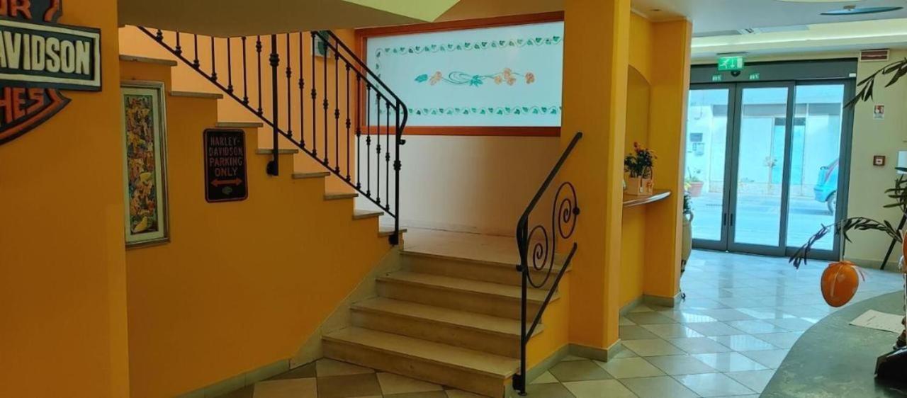 Hotel Adriatico Bellaria-Igea Marina Exteriér fotografie