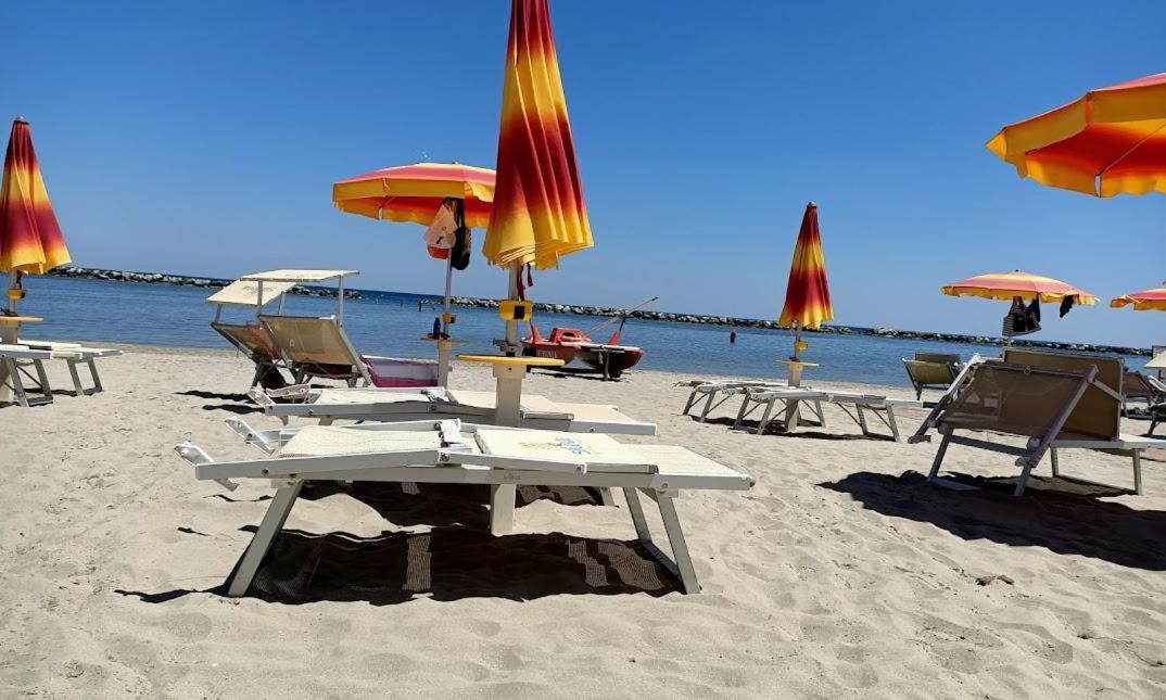 Hotel Adriatico Bellaria-Igea Marina Exteriér fotografie